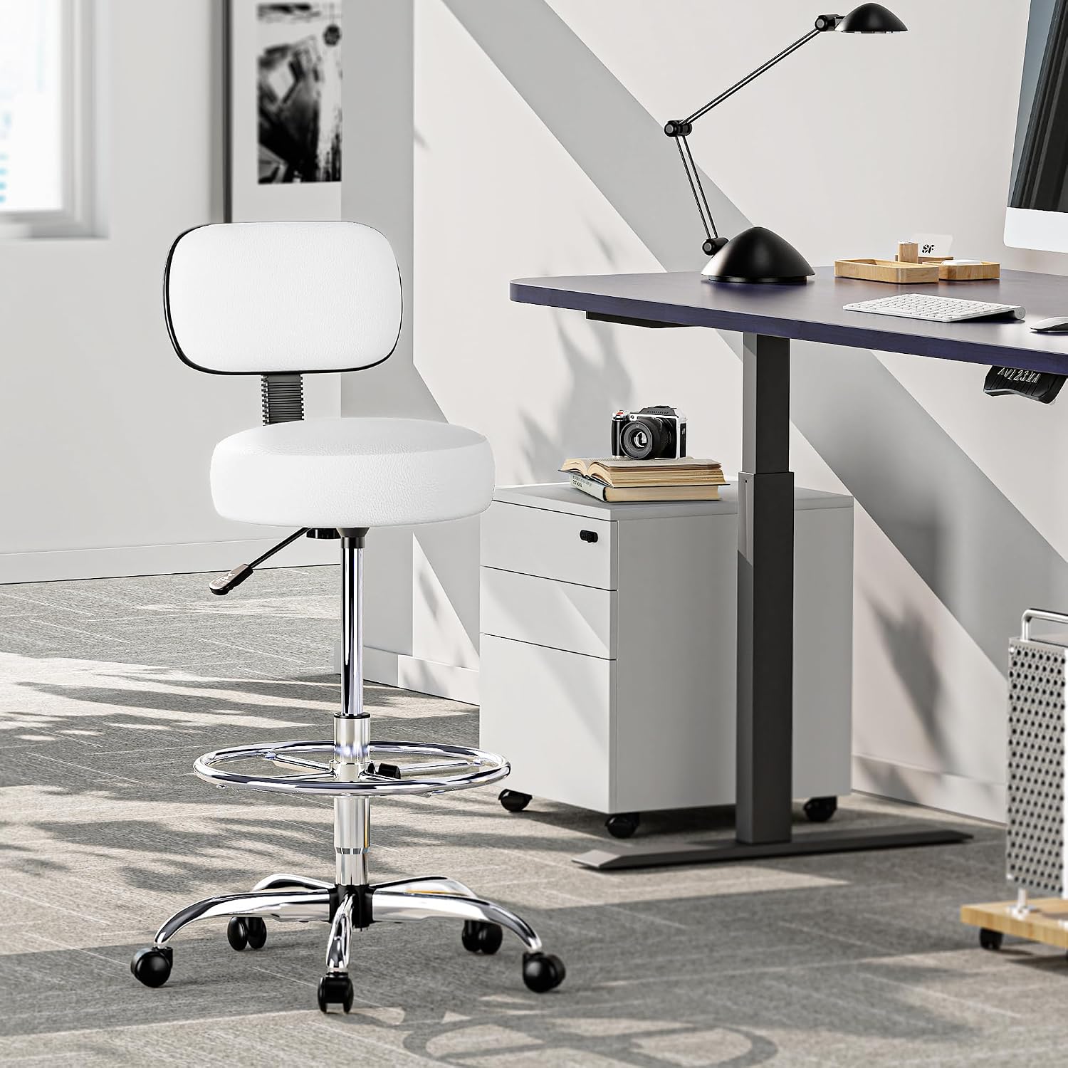 SUPERJARE 背もたれ付き製図椅子、調節可能なフットレ - Office Footrest Cushion のレビューと価格
