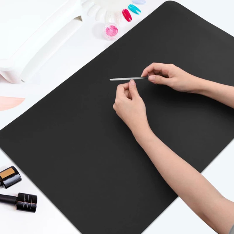 柔らかく折りたたみ可能なテーブルマット – 防水、傷つきにく - Office Furniture Design のレビューと価格